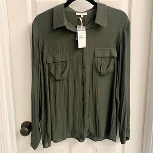 ⭐️NWT⭐️ Olive Green Collared Button Down
